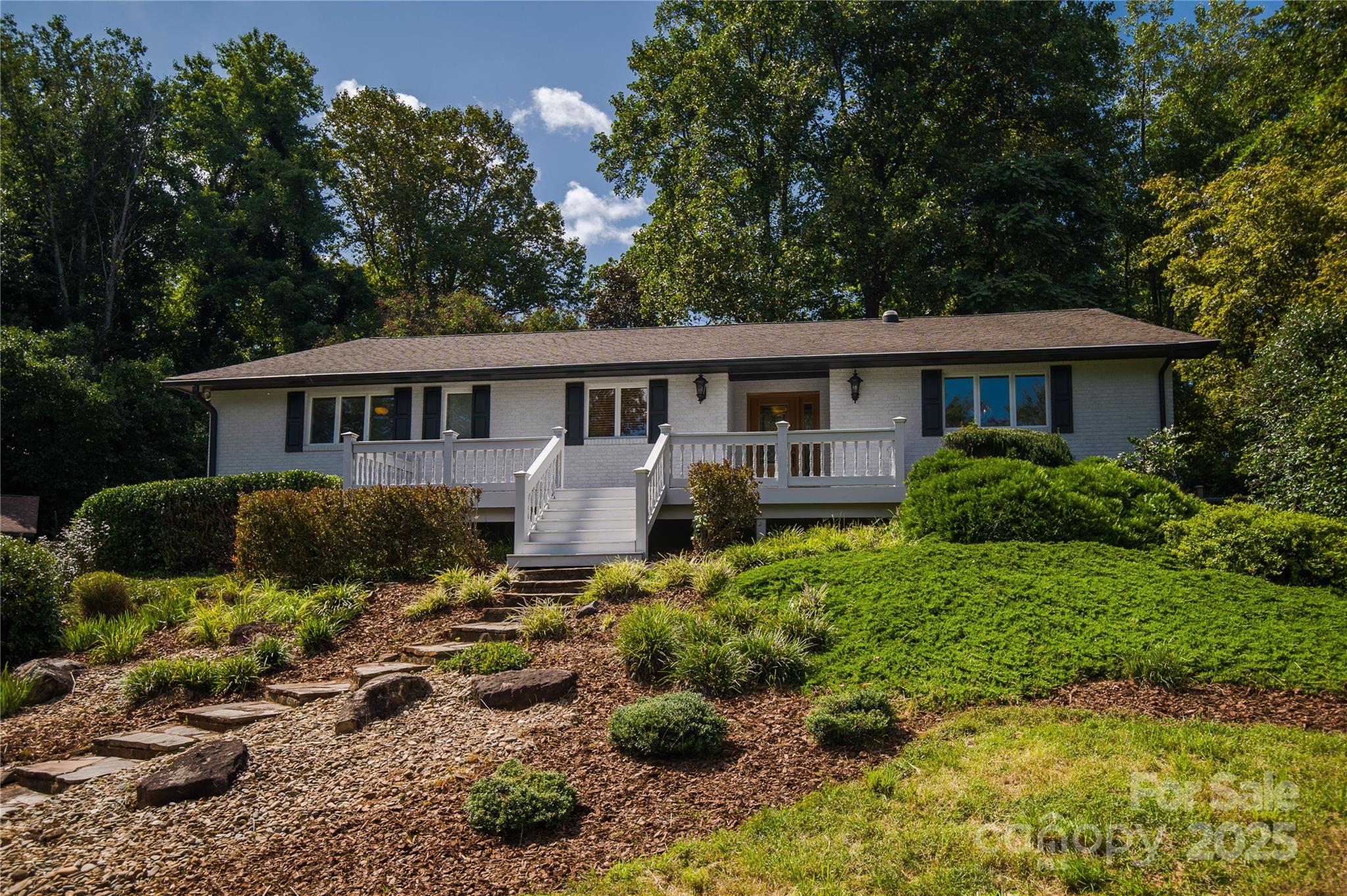 334 Case, Columbus, NC. property listing photo