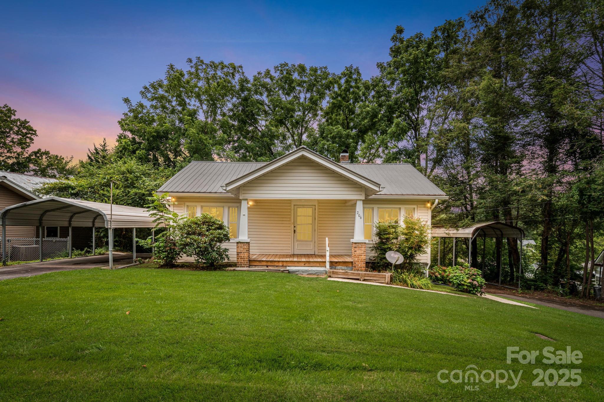 206 Rhododendron Drive, Brevard, NC. property listing photo