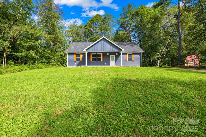1029 Hunter Valley Road, Shelby, NC - 3 beds, 2 baths, 1,333 sqft - $275,000