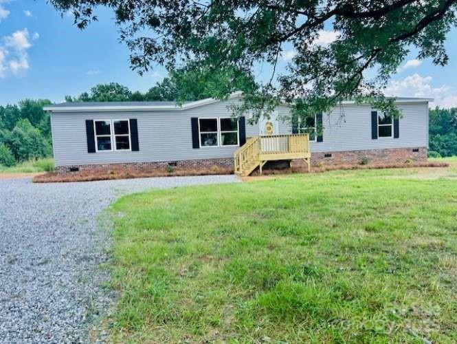 6015 Bridges, Catawba, NC. property listing photo