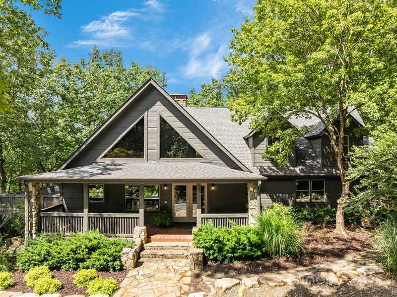 670 Barber Road, Zirconia, NC - 3 beds, 3.5 baths, 5,710 sqft - $1,500,000
