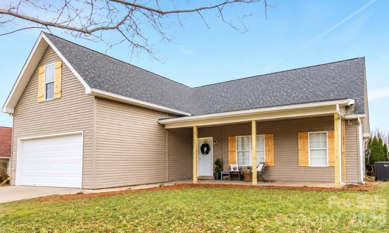 201 Tarrington Drive, Statesville, NC - 3 beds, 2 baths, 1,709 sqft - $305,000