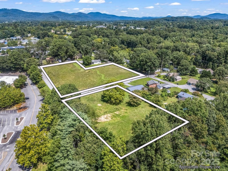 410 Freeman Street, Hendersonville, NC -  - $595,000