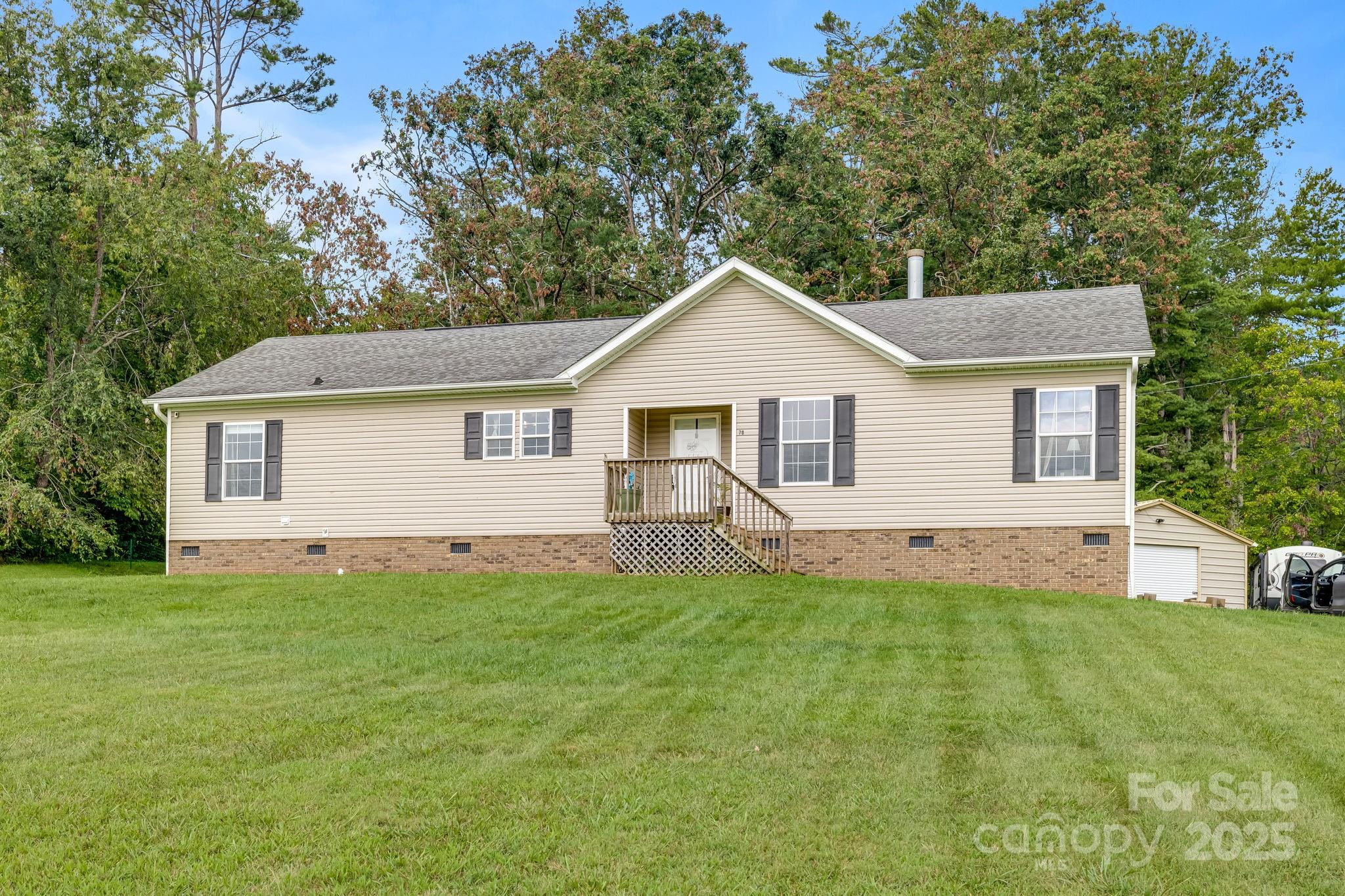 70 Old Bee Tree Road, Swannanoa, NC. property listing photo