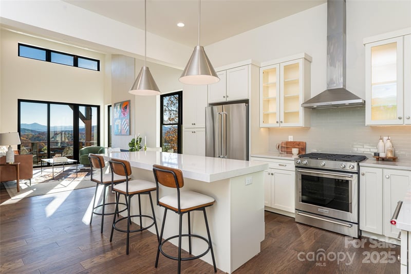 608 Storybook Villas Trail, Asheville, NC - 3 beds, 3.5 baths, 1,852 sqft - $995,000