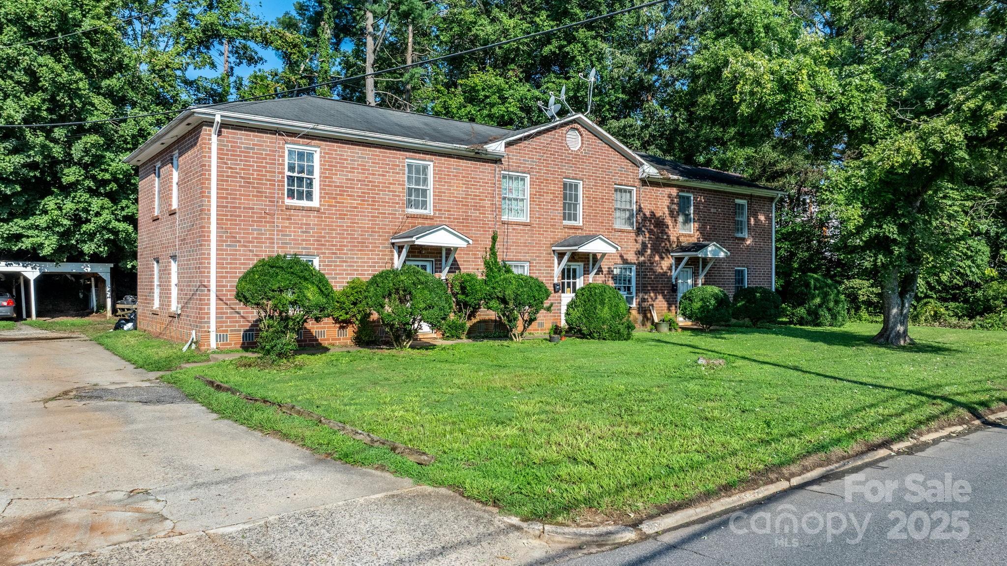 406-408 Burkemont, Morganton, NC. property listing photo