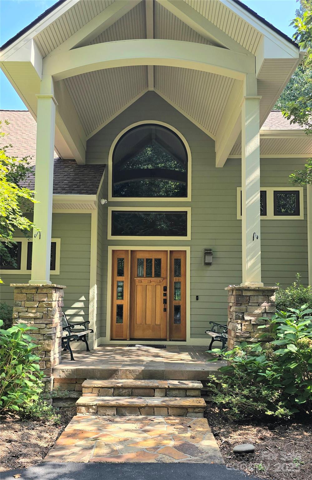 301 Gateway, Hendersonville, NC. property listing photo