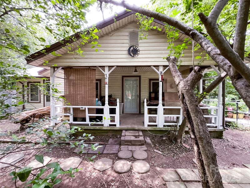 17837 Porter Hill Road, Norwood, NC - 2 beds, 1 bath, 1,093 sqft - $147,500