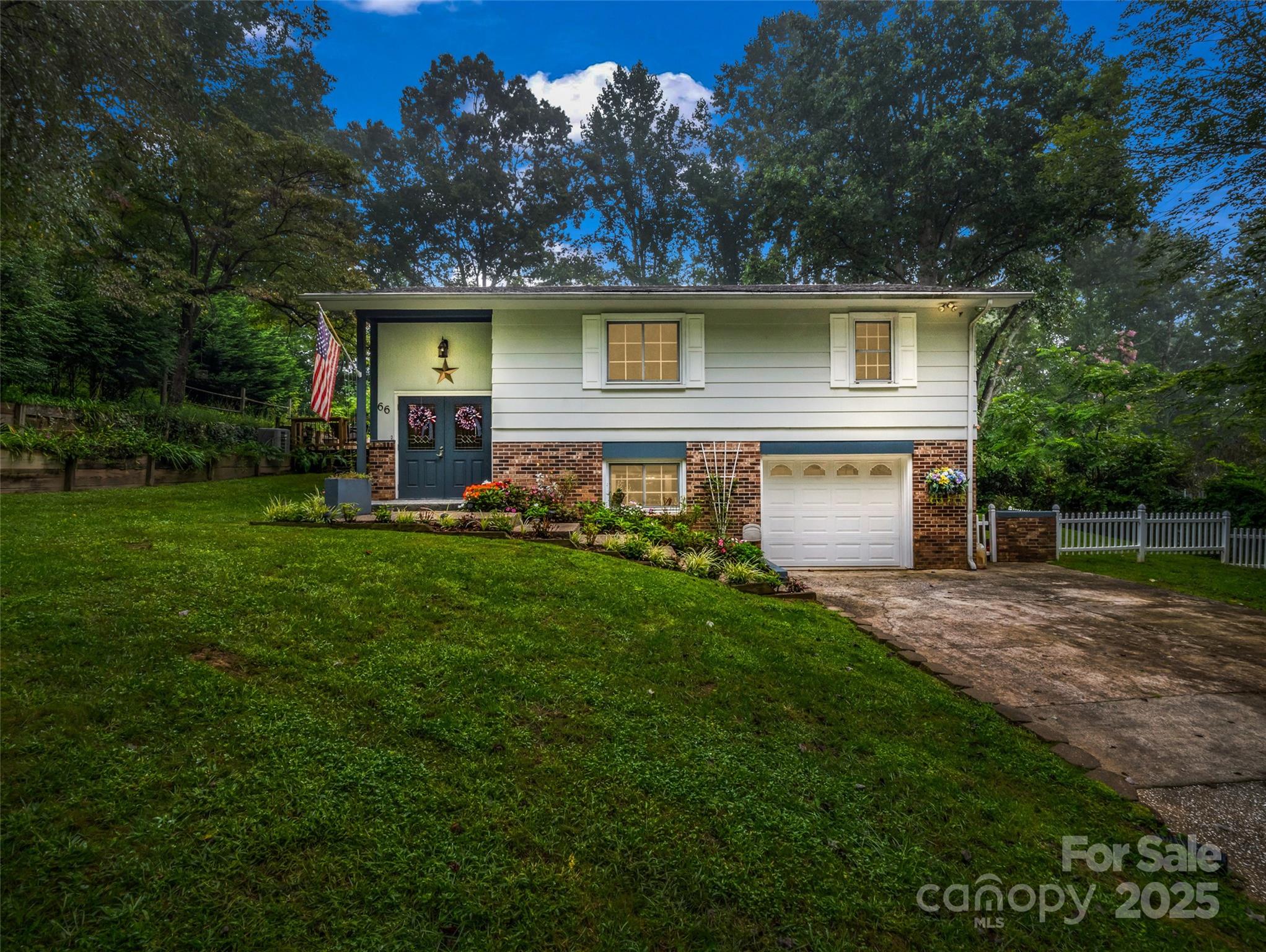 66 Barberry Heights Drive, Brevard, NC. property listing photo