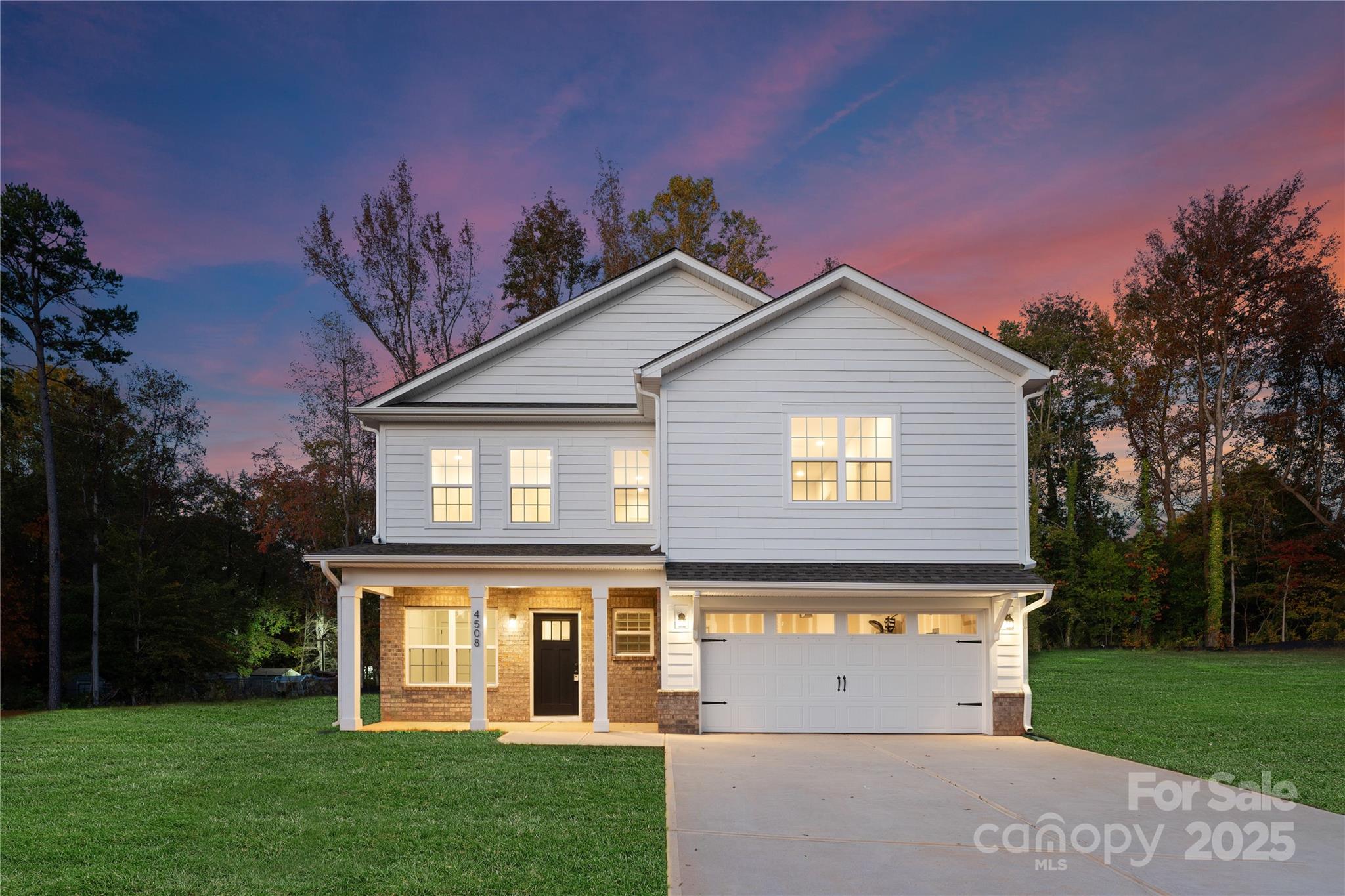9705 Forest Drive, Charlotte, NC. property listing photo