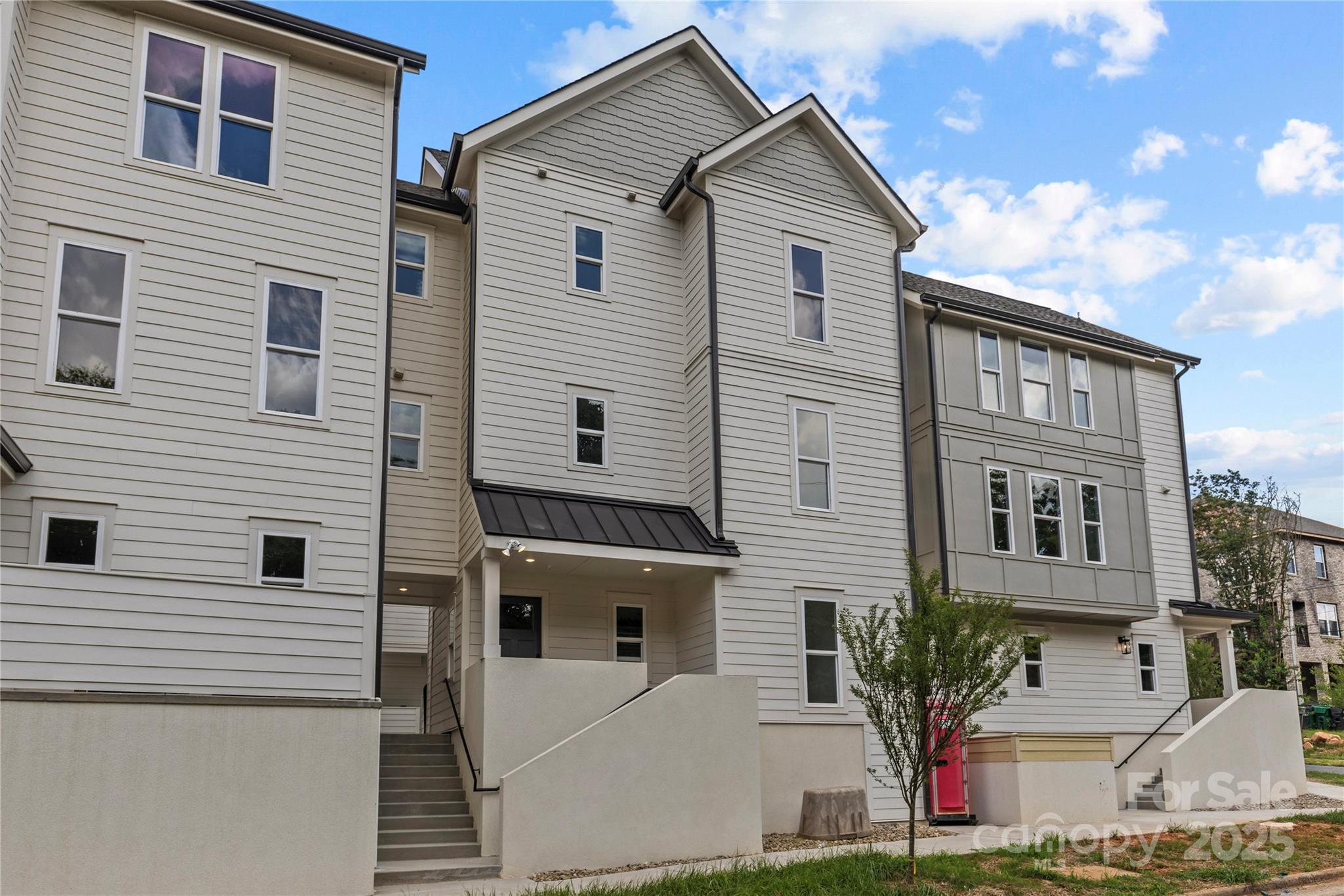 151 S Sycamore Street, Charlotte, NC. property listing photo