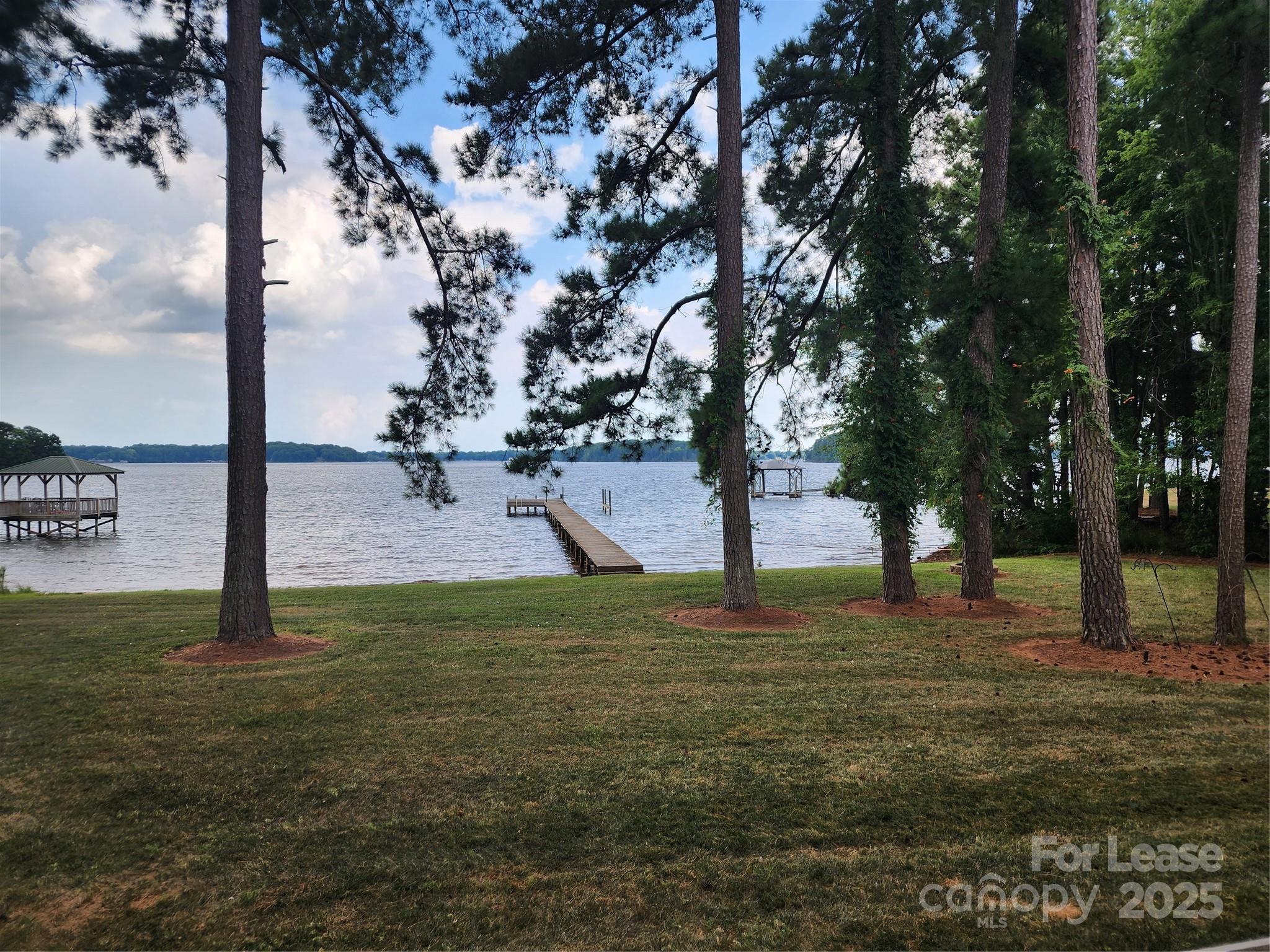 16946 Belle Isle Drive, Cornelius, NC. property listing photo