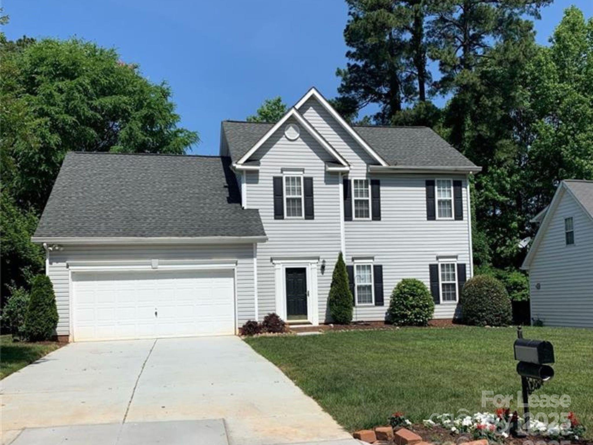 7010 Duchamp, Charlotte, NC. property listing photo