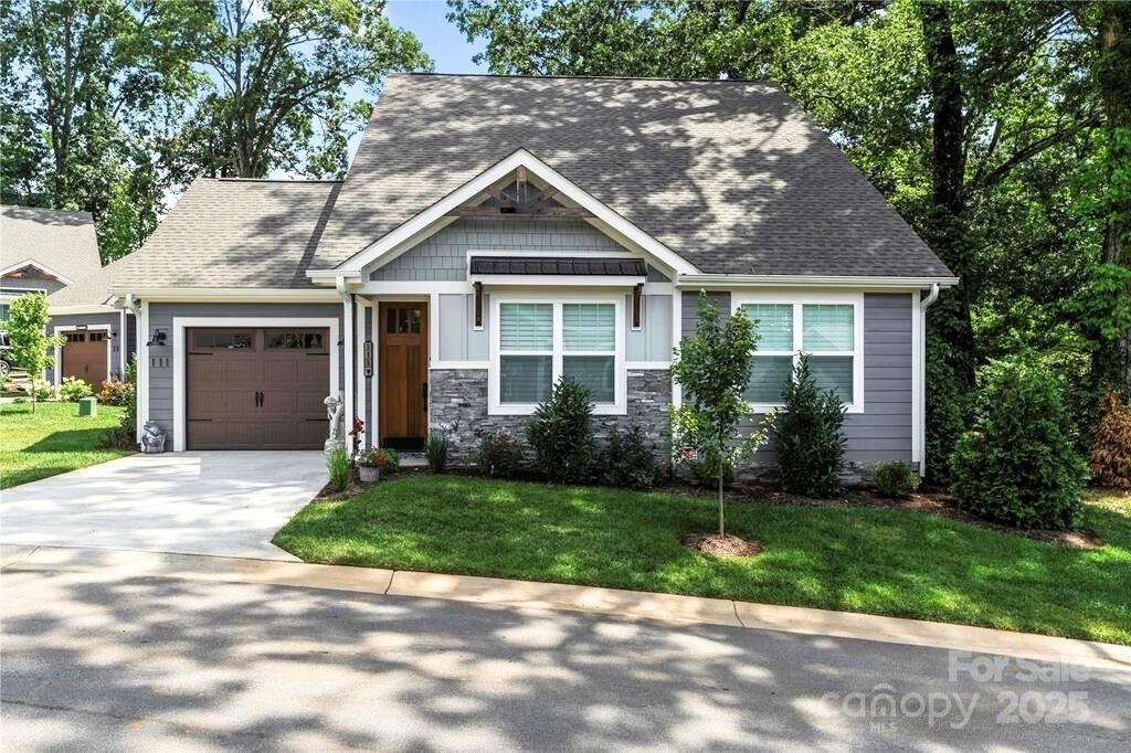 10 Heartleaf, Arden, NC. property listing photo