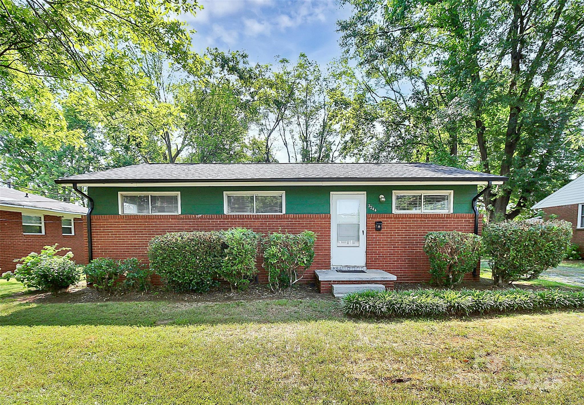 2244 English Drive, Charlotte, NC. property listing photo