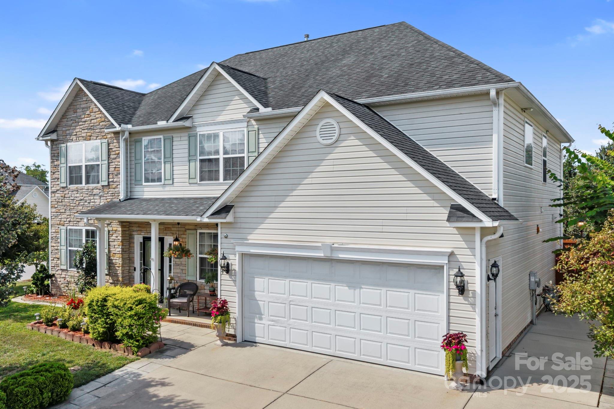 2 Breyerton, Asheville, NC. property listing photo