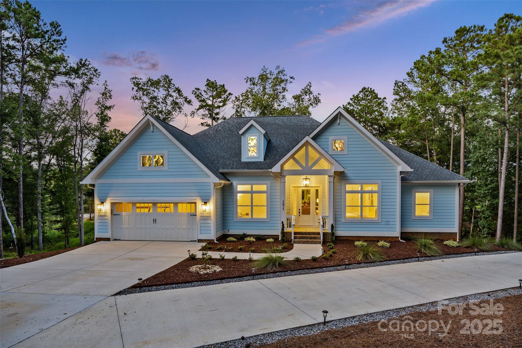 1075 Retreat, Ridgeway, SC. property listing photo