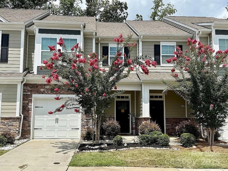 757 Little Bluestem, Clover, SC - 3 beds, 3 baths, 1,710 sqft - $335,000
