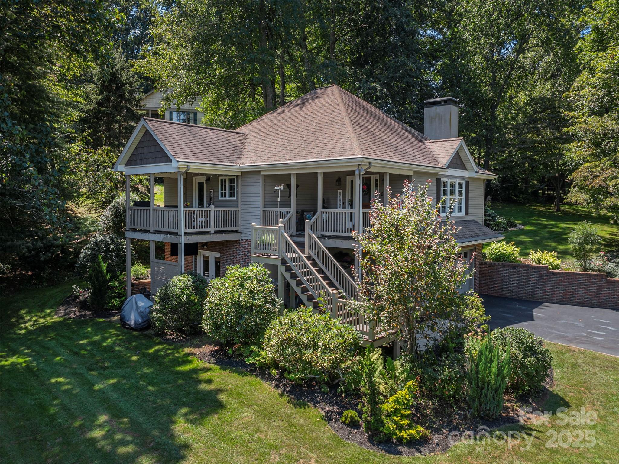 105 Deer Glade, Waynesville, NC. property listing photo