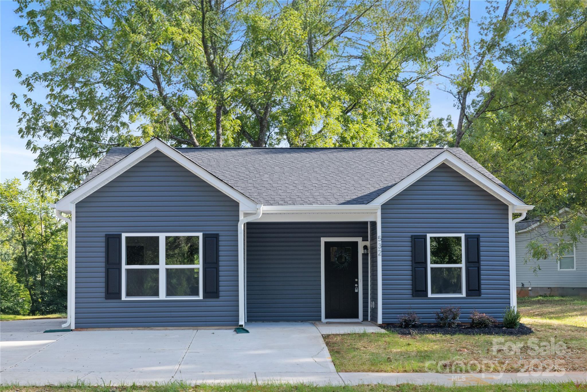 532 W Mclelland Avenue, Mooresville, NC. property listing photo