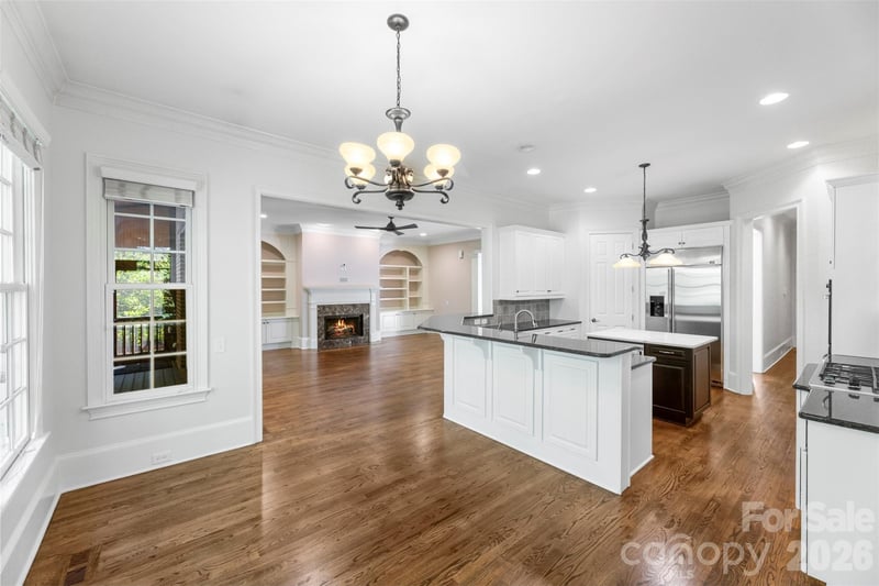 8928 Heydon Hall Circle, Charlotte, NC - 5 beds, 5.5 baths, 5,711 sqft - $1,460,000