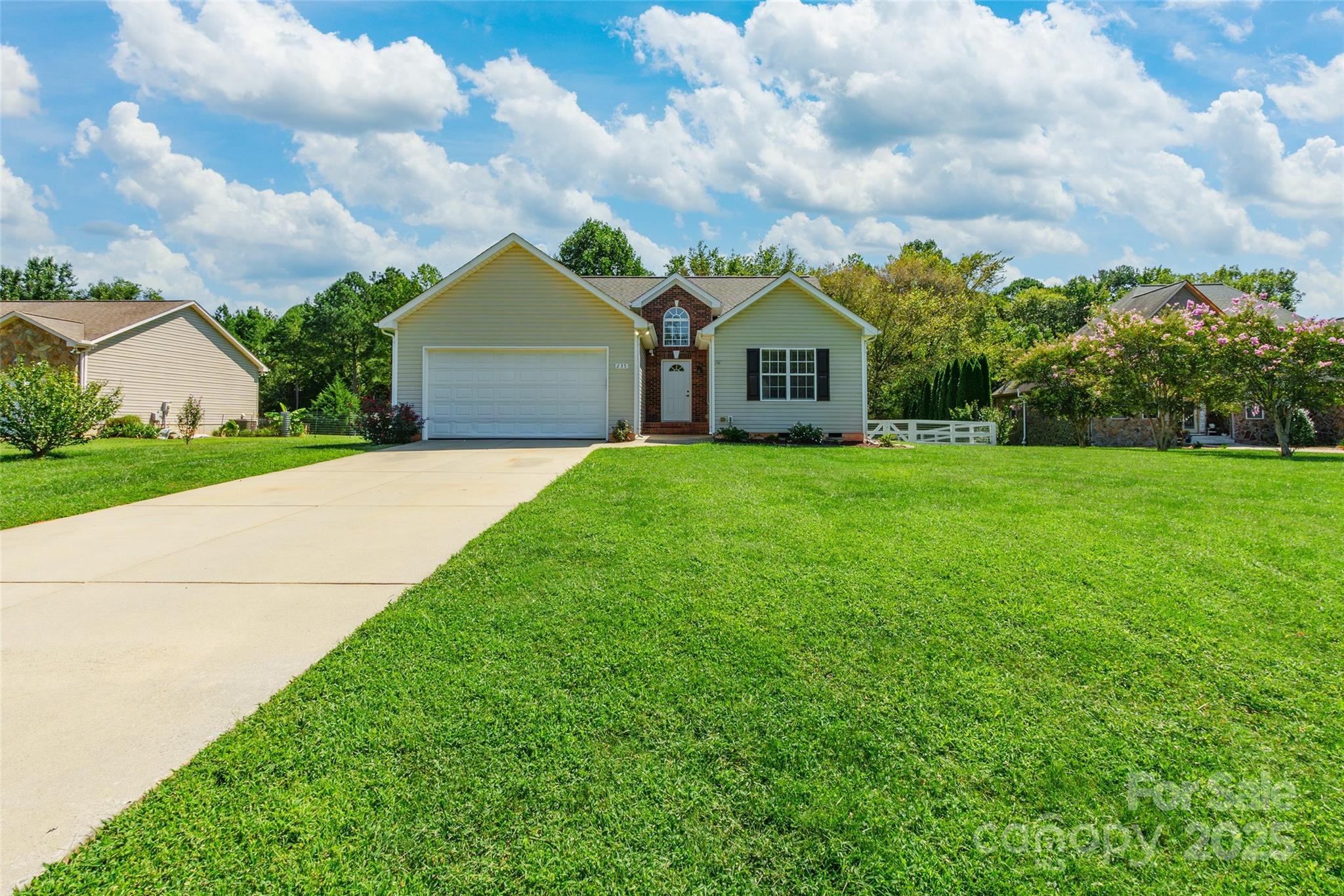 235 Kendra, Mooresville, NC. property listing photo