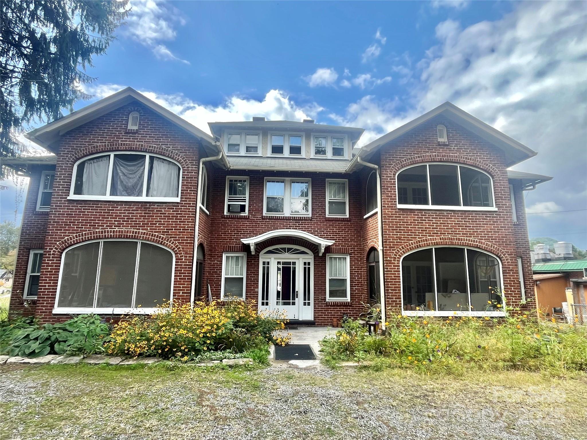 9999 Hazel, Waynesville, NC. property listing photo