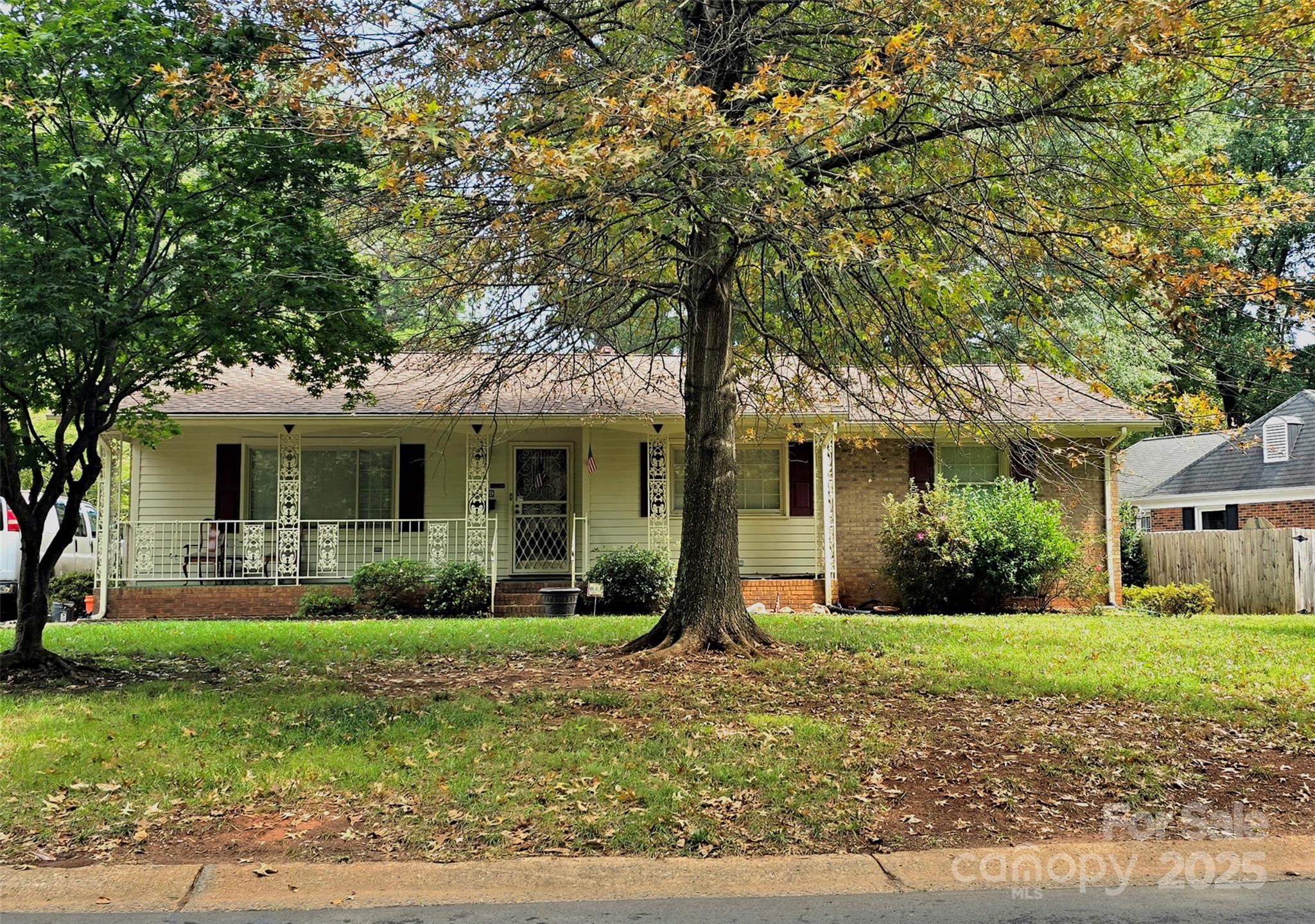 5019 Coronado, Charlotte, NC. property listing photo