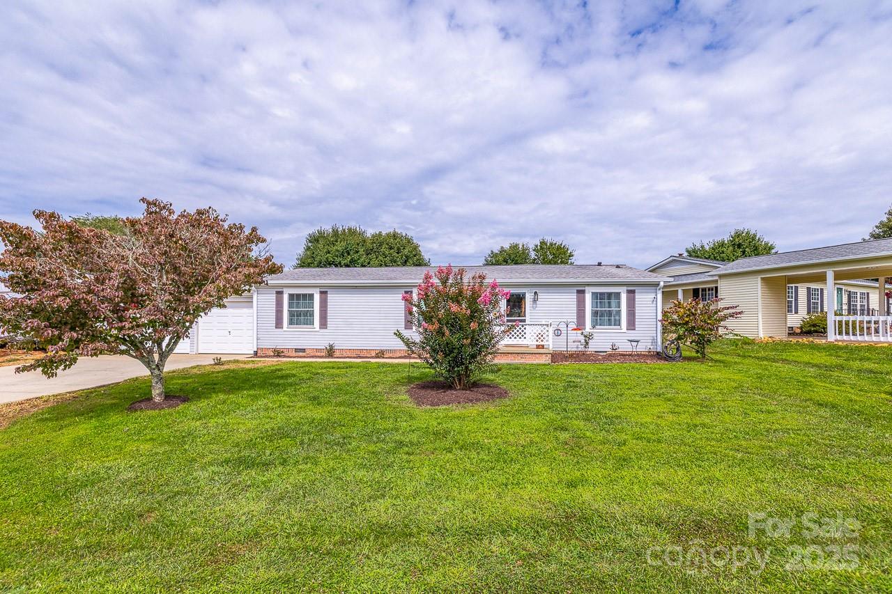 445 Riverwind Drive, Hendersonville, NC. property listing photo