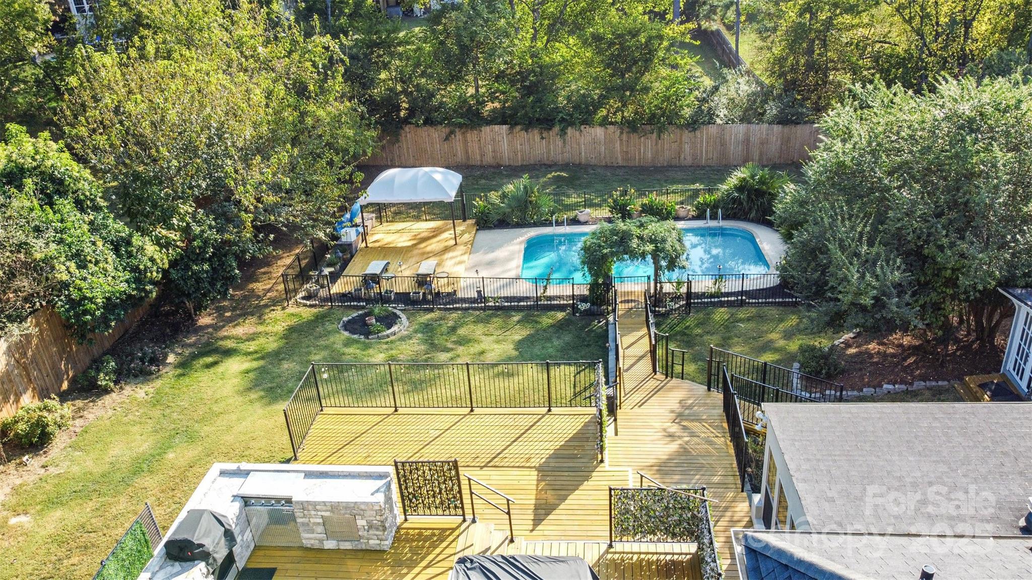 4212 Montibello Drive, Charlotte, NC. property listing photo