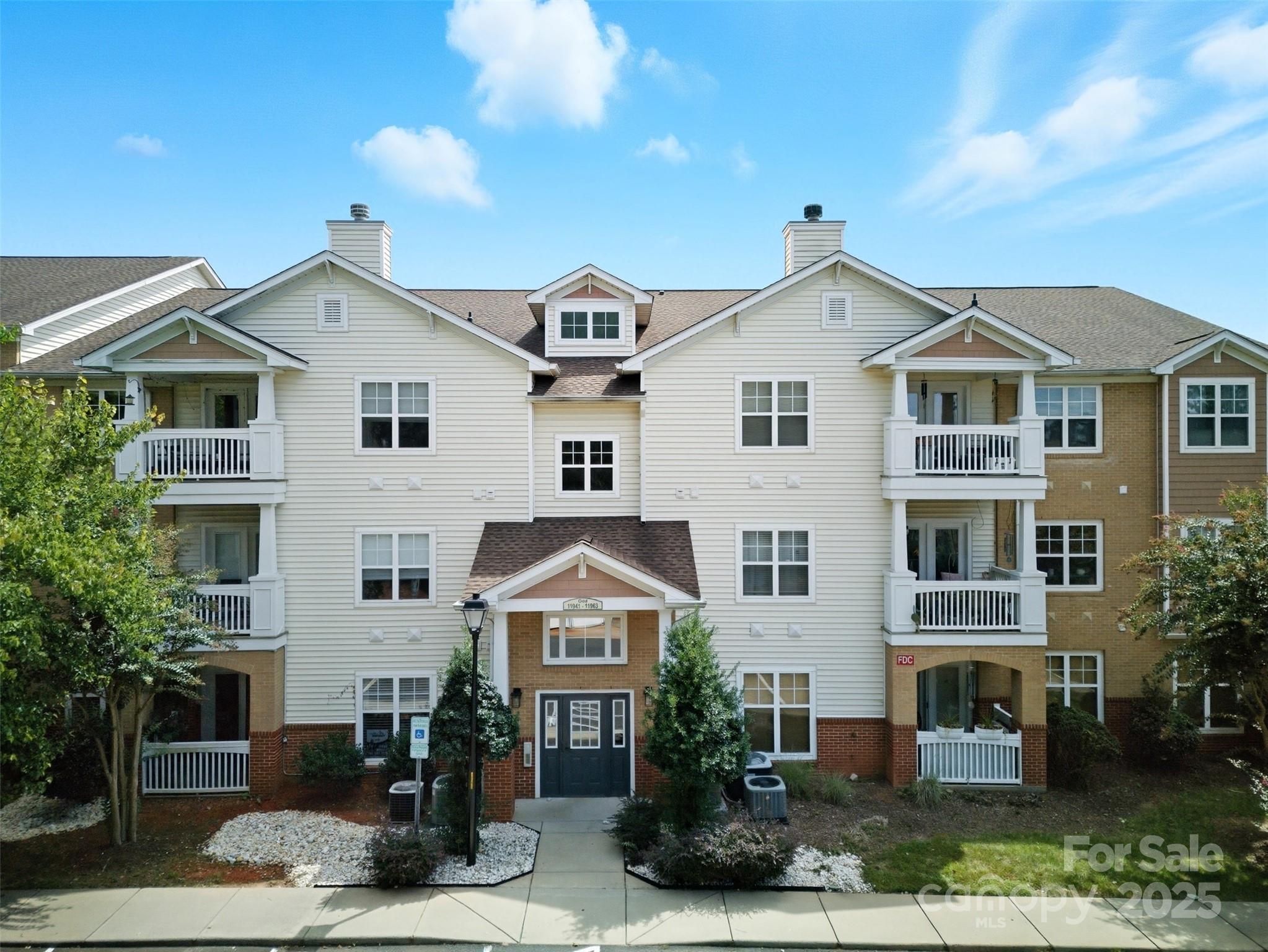 11959 Ridgeway Park, Charlotte, NC. property listing photo