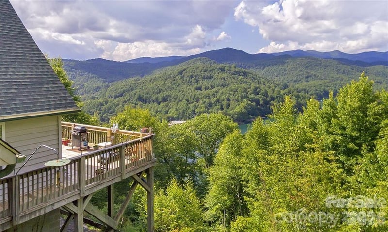612 Old Home Place Road, Tuckasegee, NC - 2 beds, 2.5 baths, 1,739 sqft - $575,000