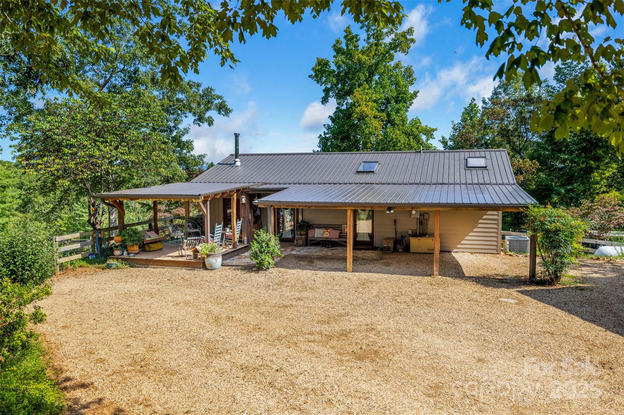250 Burt Blackwell, Mill Spring, NC. property listing photo