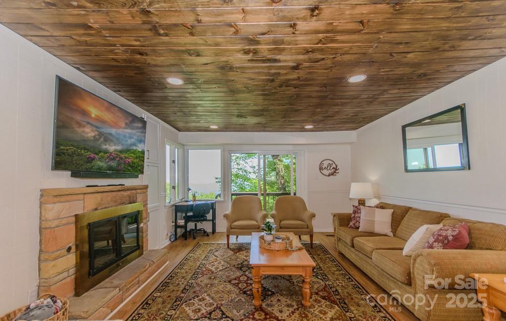 220 Northridge Apt 25, Beech Mountain, NC. property listing photo