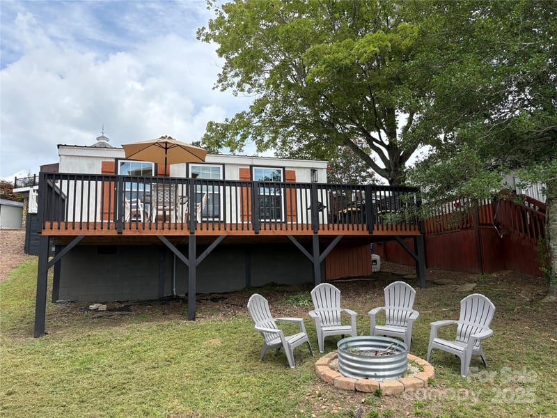 162 Dogwood, New London, NC - 2 beds, 2 baths, 494 sqft - $158,000