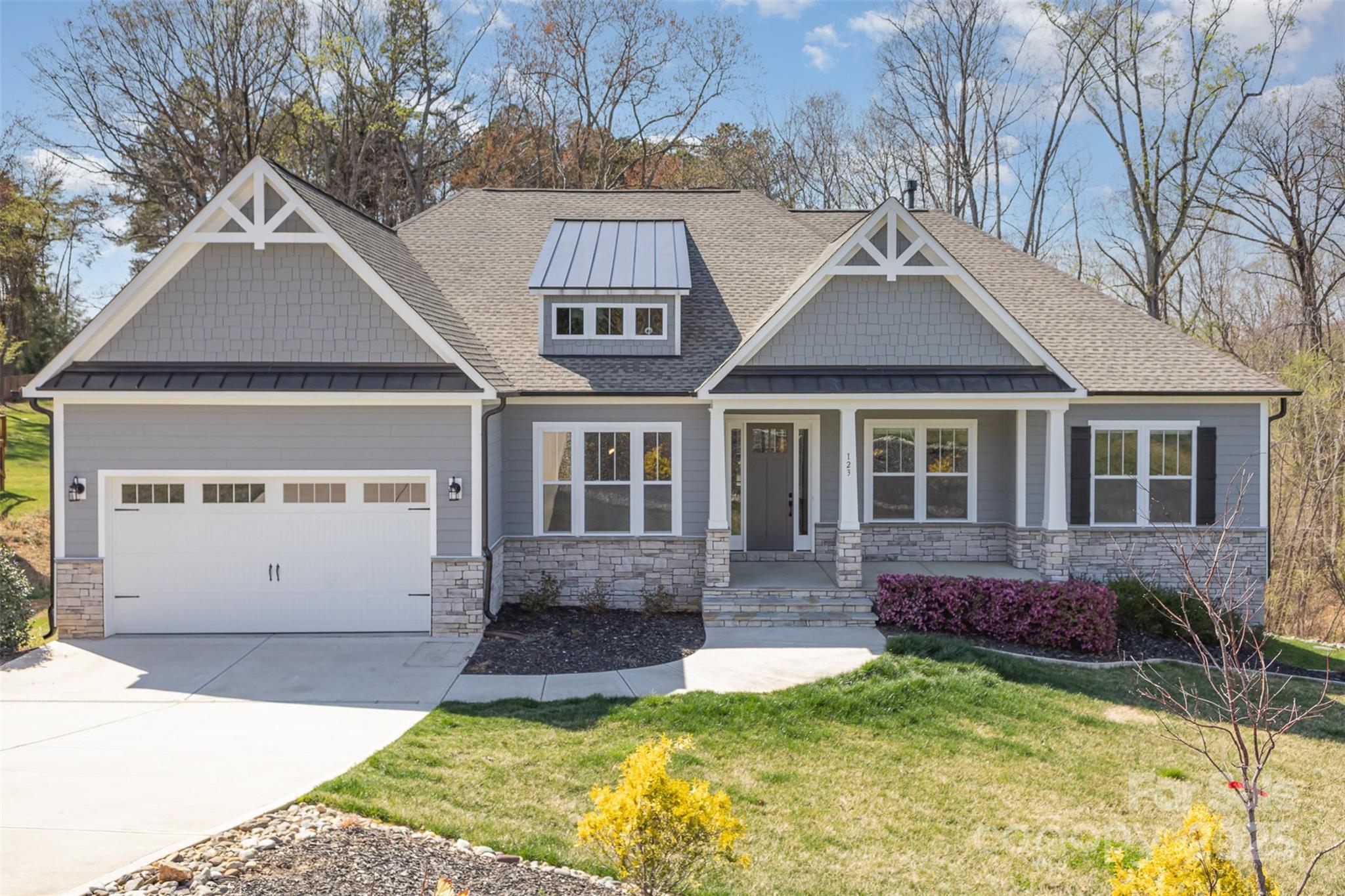 123 Farm Knoll, Mooresville, NC. property listing photo
