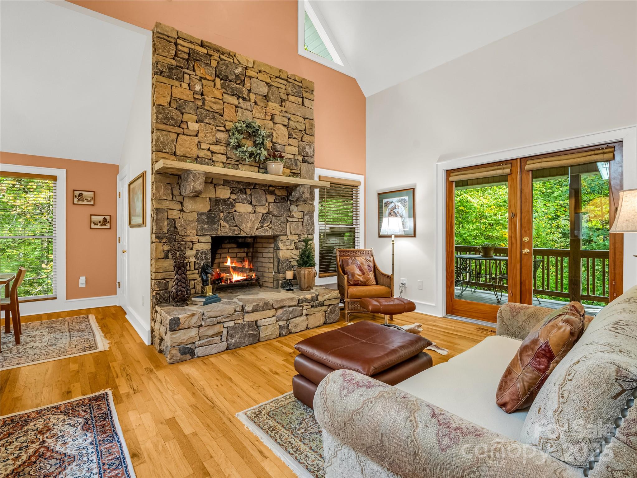 142 Winterview Trail, Hendersonville, NC — property listing photo