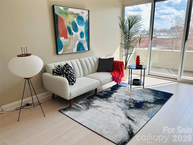 1300 Reece Road Apt 300, Charlotte, NC - 1 bath, 412 sqft - $178,000