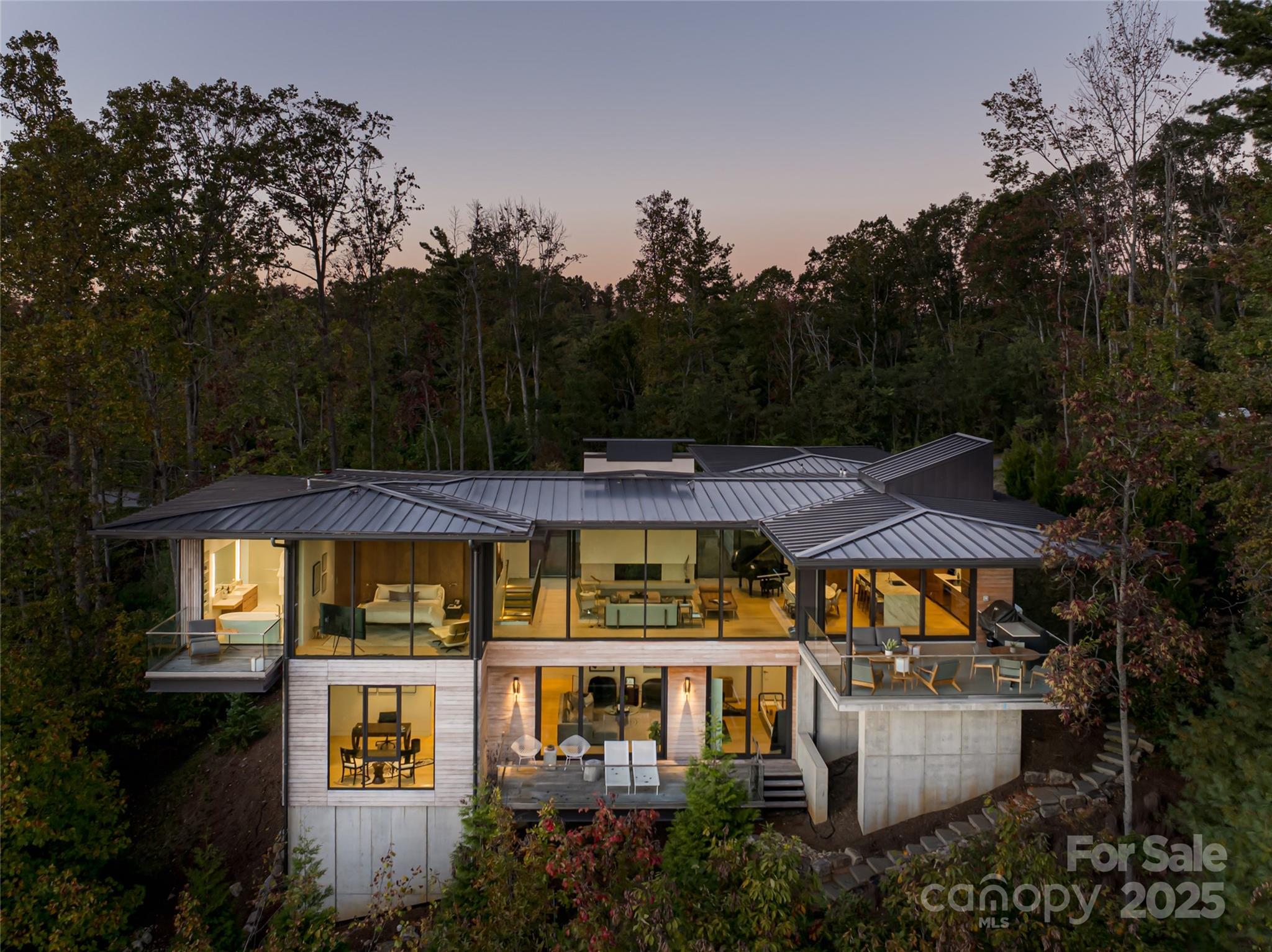 353 Retreat Ridge Way, Asheville, NC. property listing photo