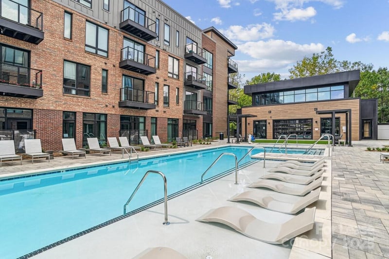 1028 Stitch Bend Way Longleaf, Charlotte, NC - 2 beds, 2 baths, 1,165 sqft - $2,172