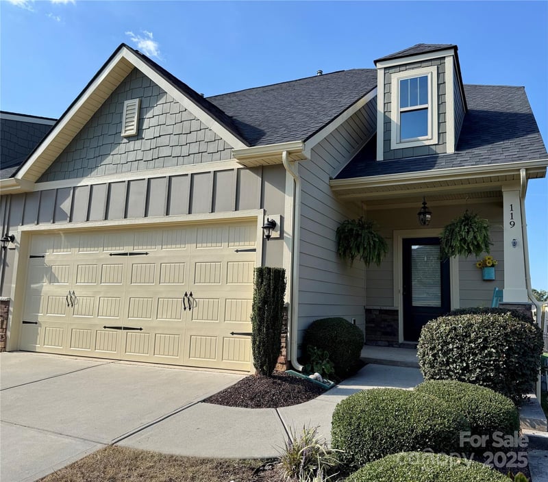 119 Canter Lane, Mooresville, NC - 3 beds, 2.5 baths, 1,749 sqft - $369,500