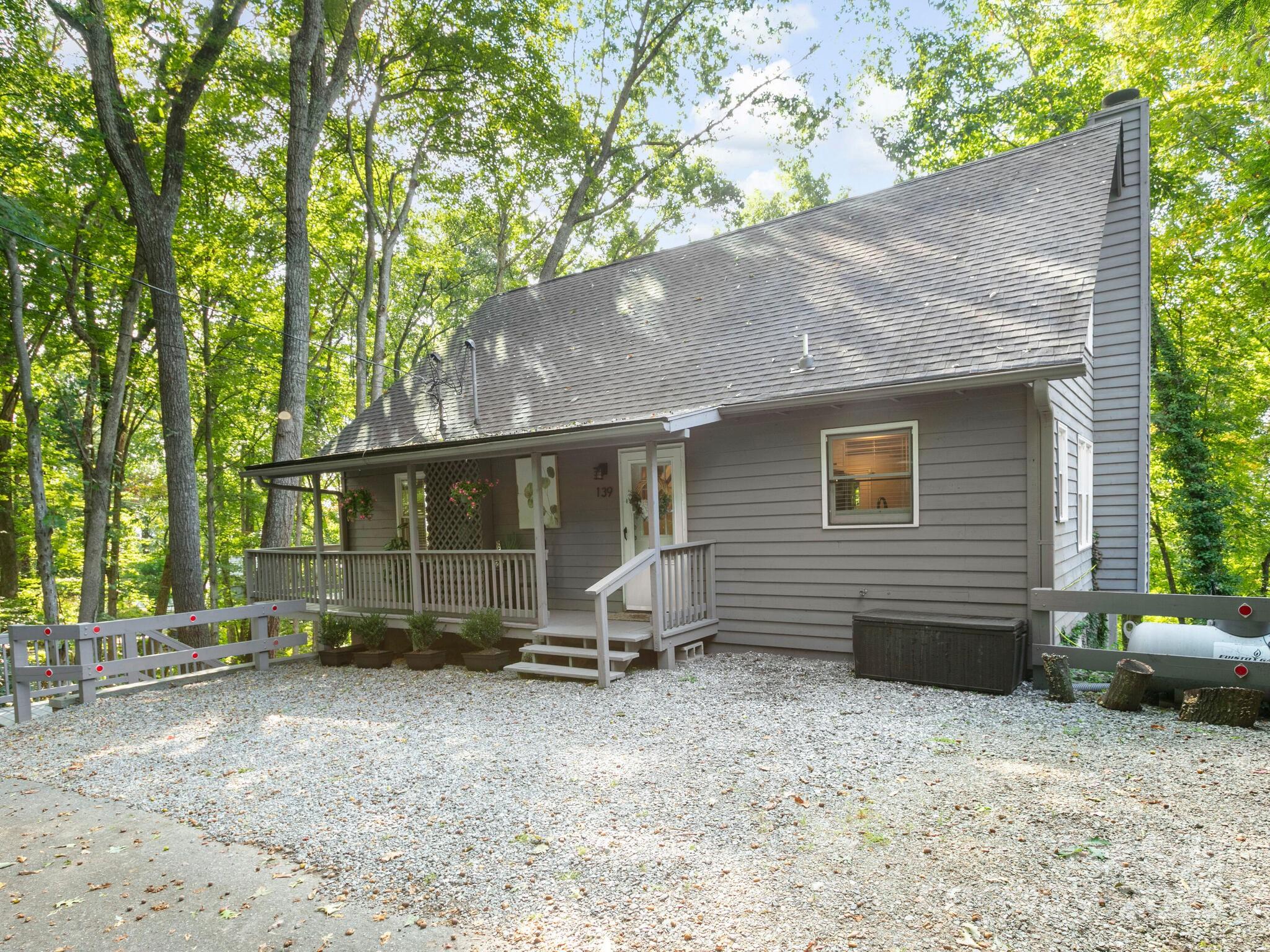 139 Kammerer Drive, Waynesville, NC. property listing photo