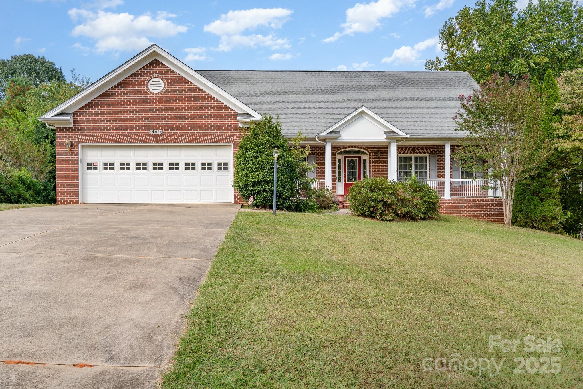 640 40th Avenue, Hickory, NC. property listing photo