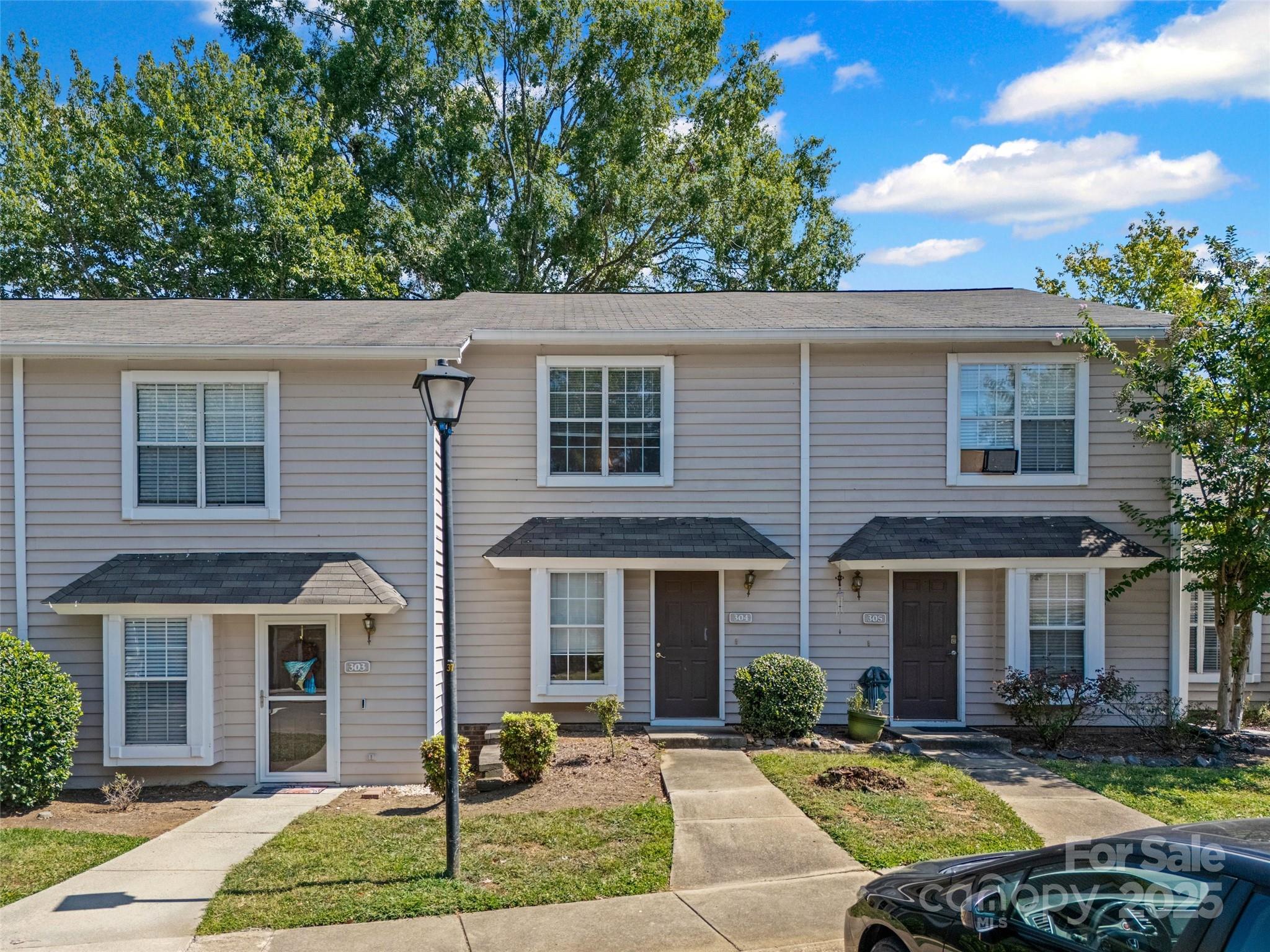 304 Heritage, Fort Mill, SC. property listing photo