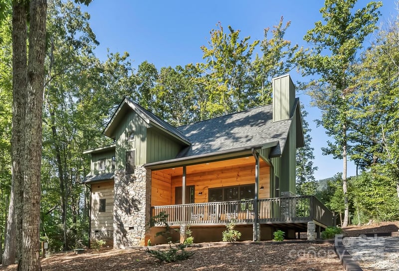 90 Clinchfield Gap Road, Marion, NC - 3 beds, 2.5 baths, 2,021 sqft - $679,000