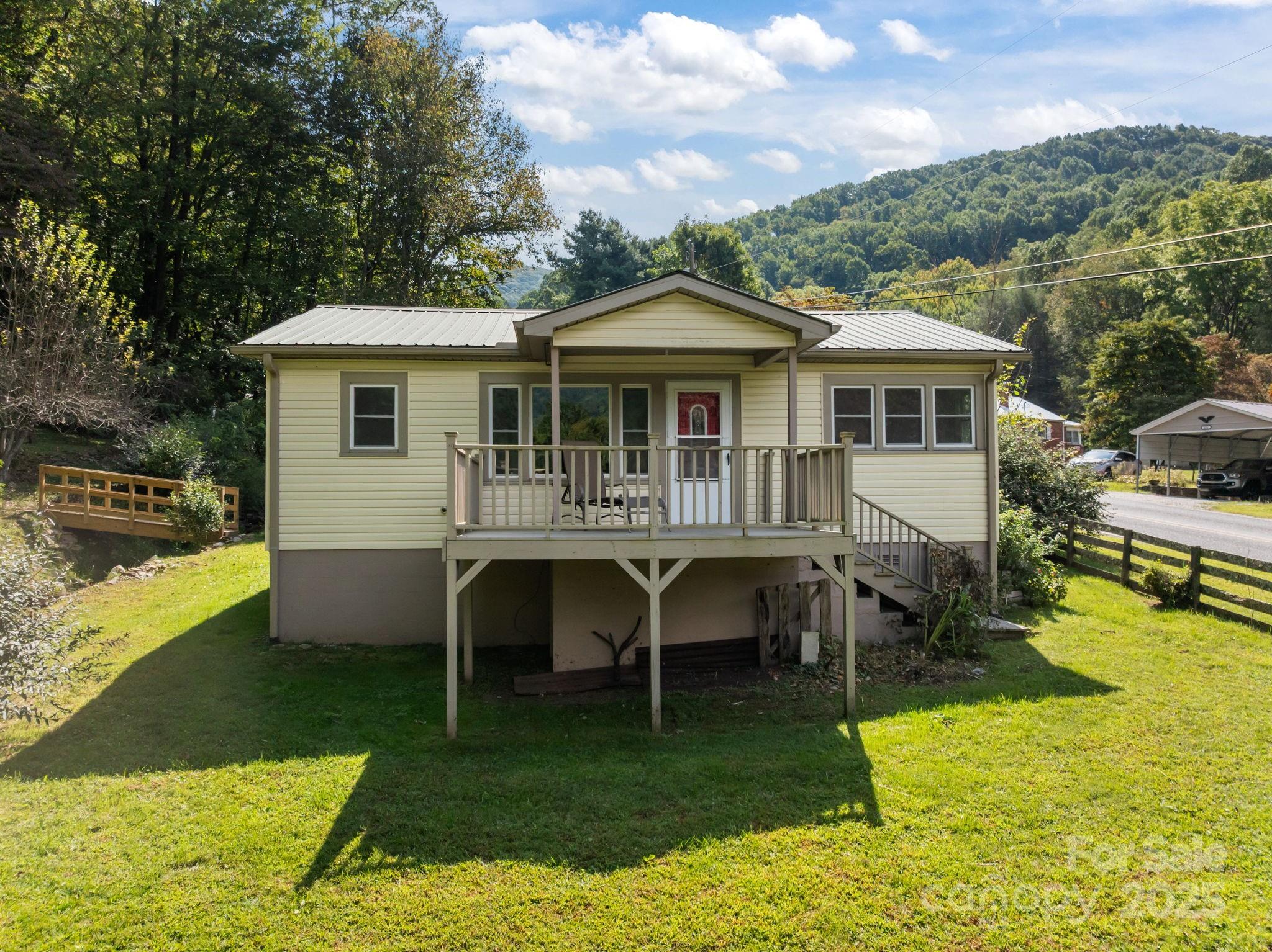 255 Red Bank Road, Waynesville, NC. property listing photo
