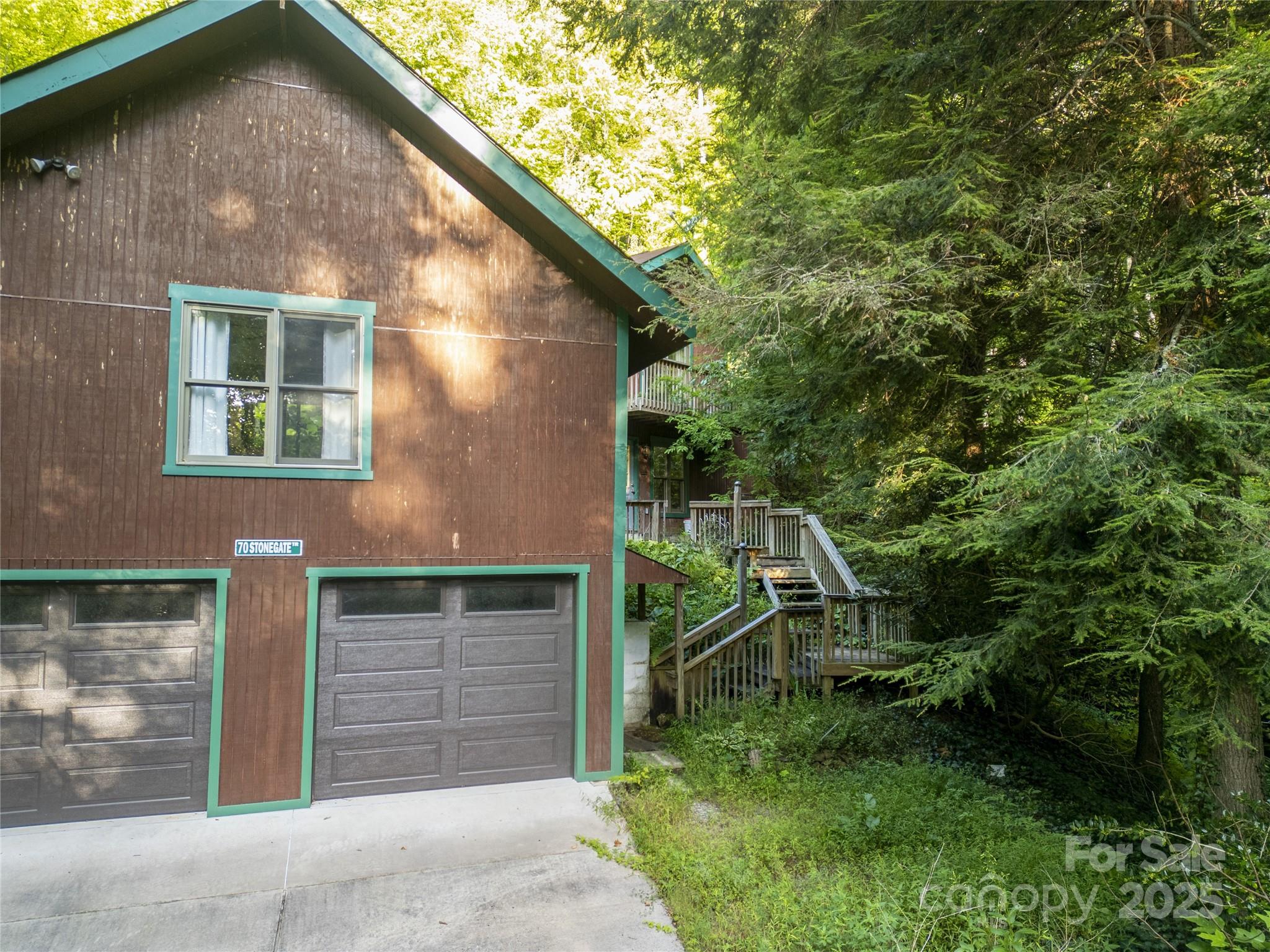 70 Stonegate Trail, Leicester, NC. property listing photo