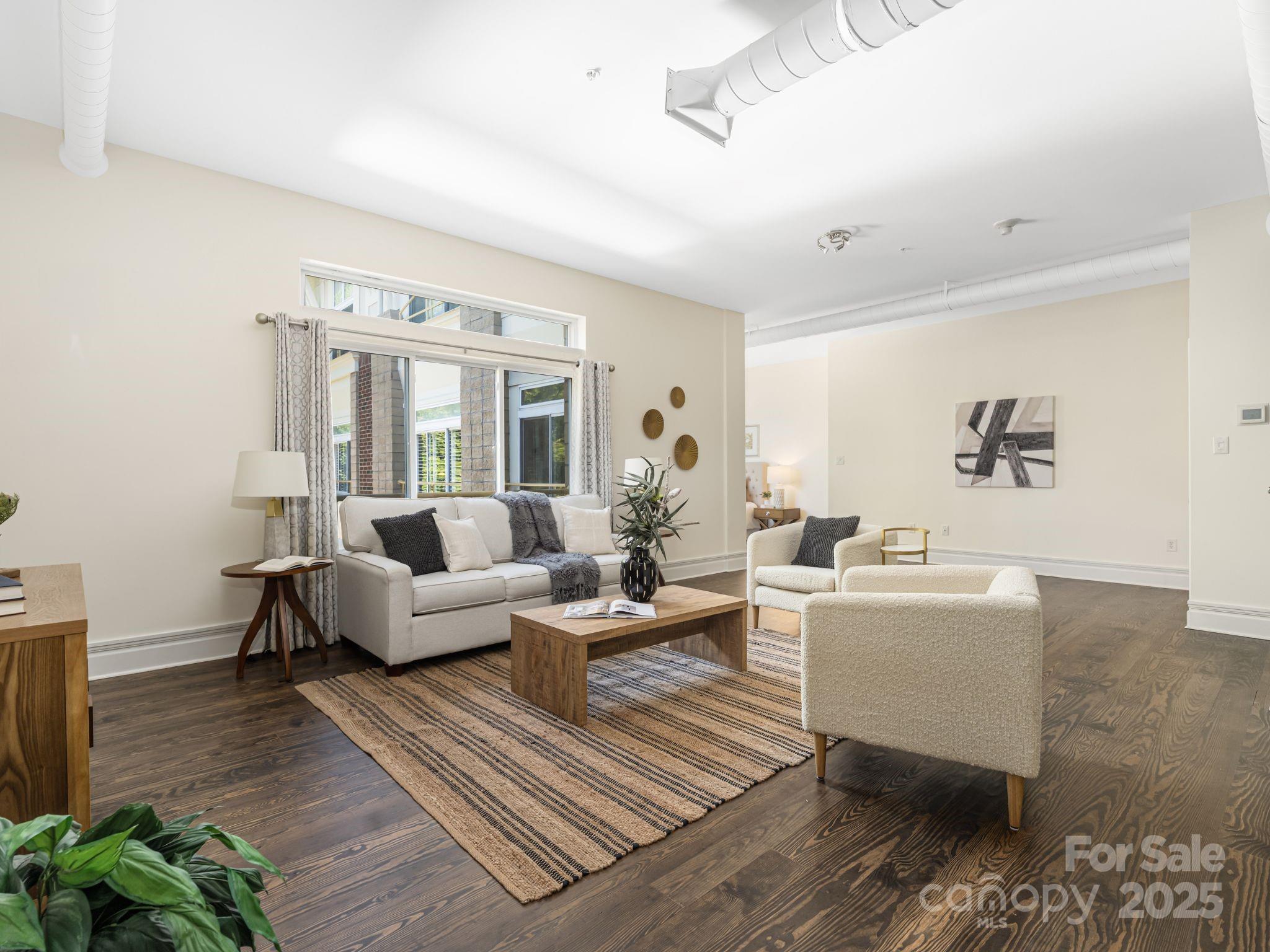 404 N Laurel Avenue Apt 28, Charlotte, NC. property listing photo