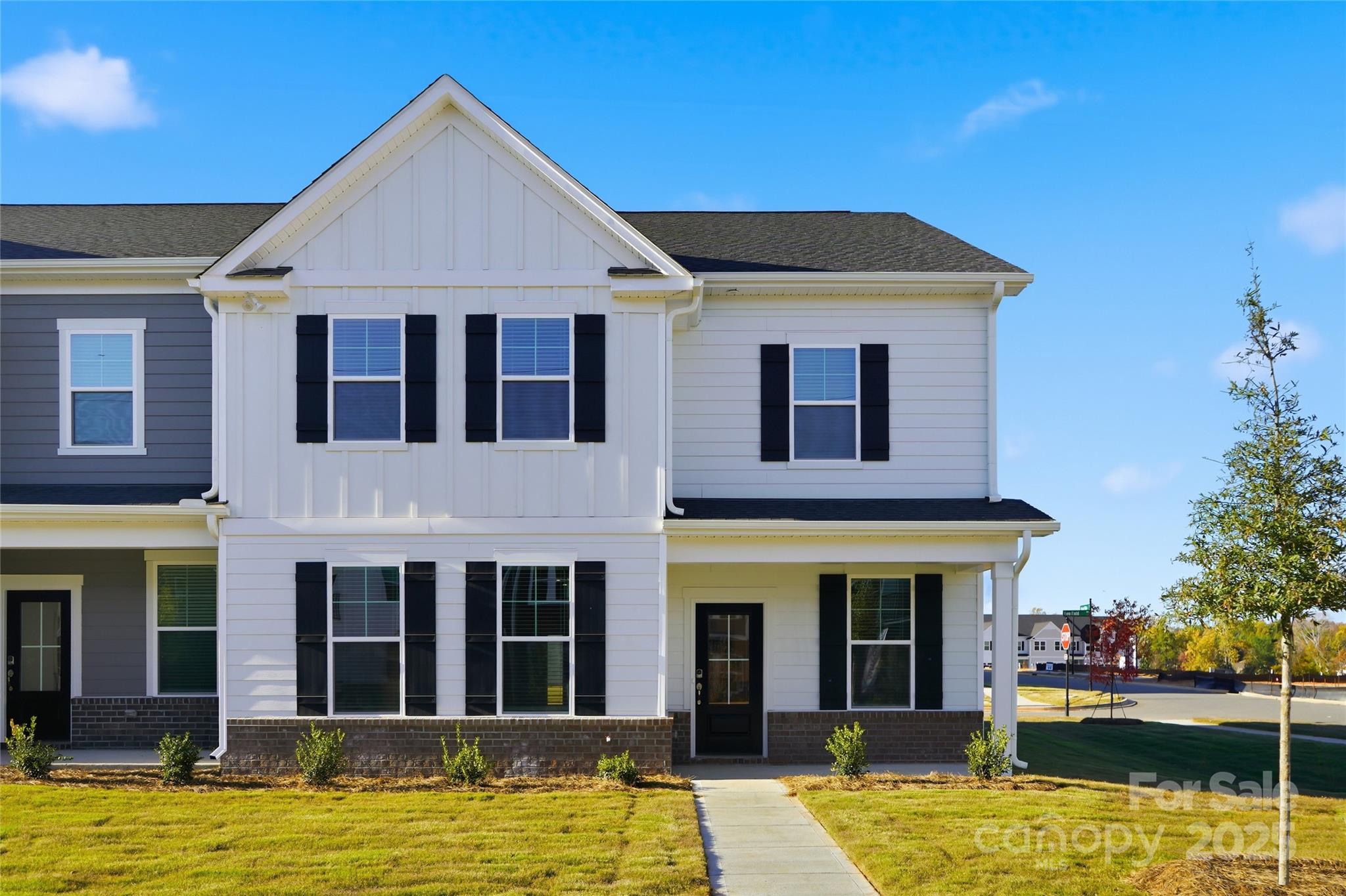 1811 Viewfield Road, Fort Mill, SC. property listing photo