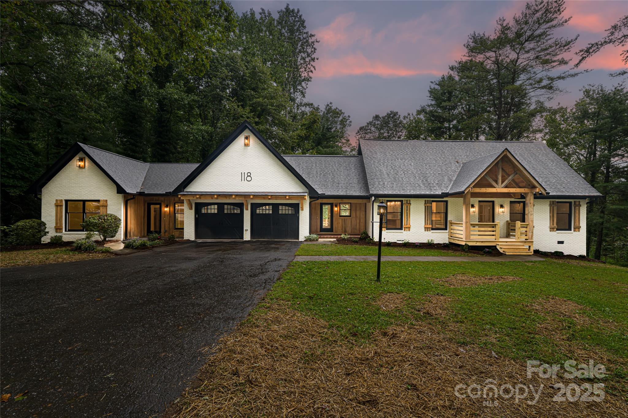 118 Rugby Forest, Hendersonville, NC. property listing photo